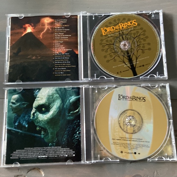 2 Lord or the Rings soundtrack CDs - Picture 4 of 9